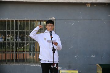 000.jpg
